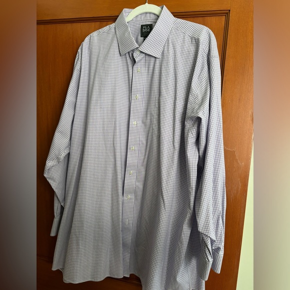 Jos A Banks traditional fit purple and white long sleeve men’s dress shirt - Picture 4 of 5
